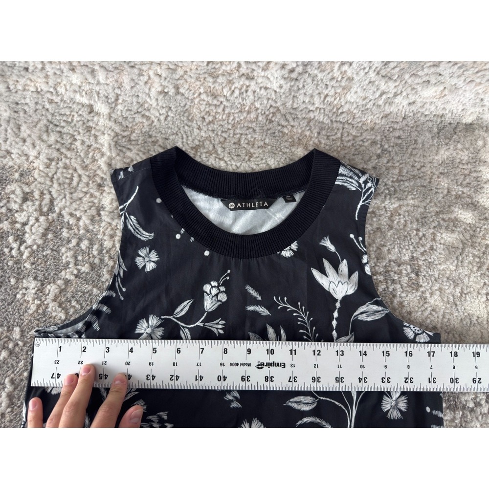 Athleta Size XS Floral Tropical Vacation Top Black Sleeveless Pullover Stretch - Picture 3 of 7